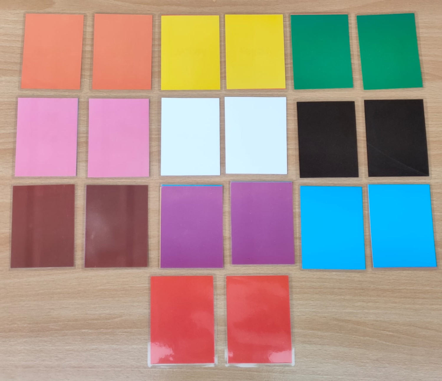 COLOURS MATCHING CARDS