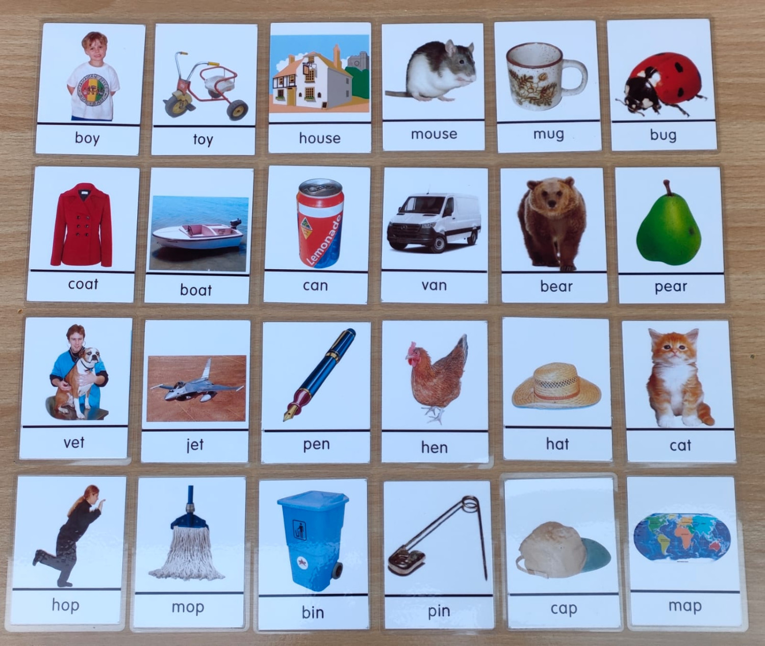 RHYMING WORD MATCHING CARDS